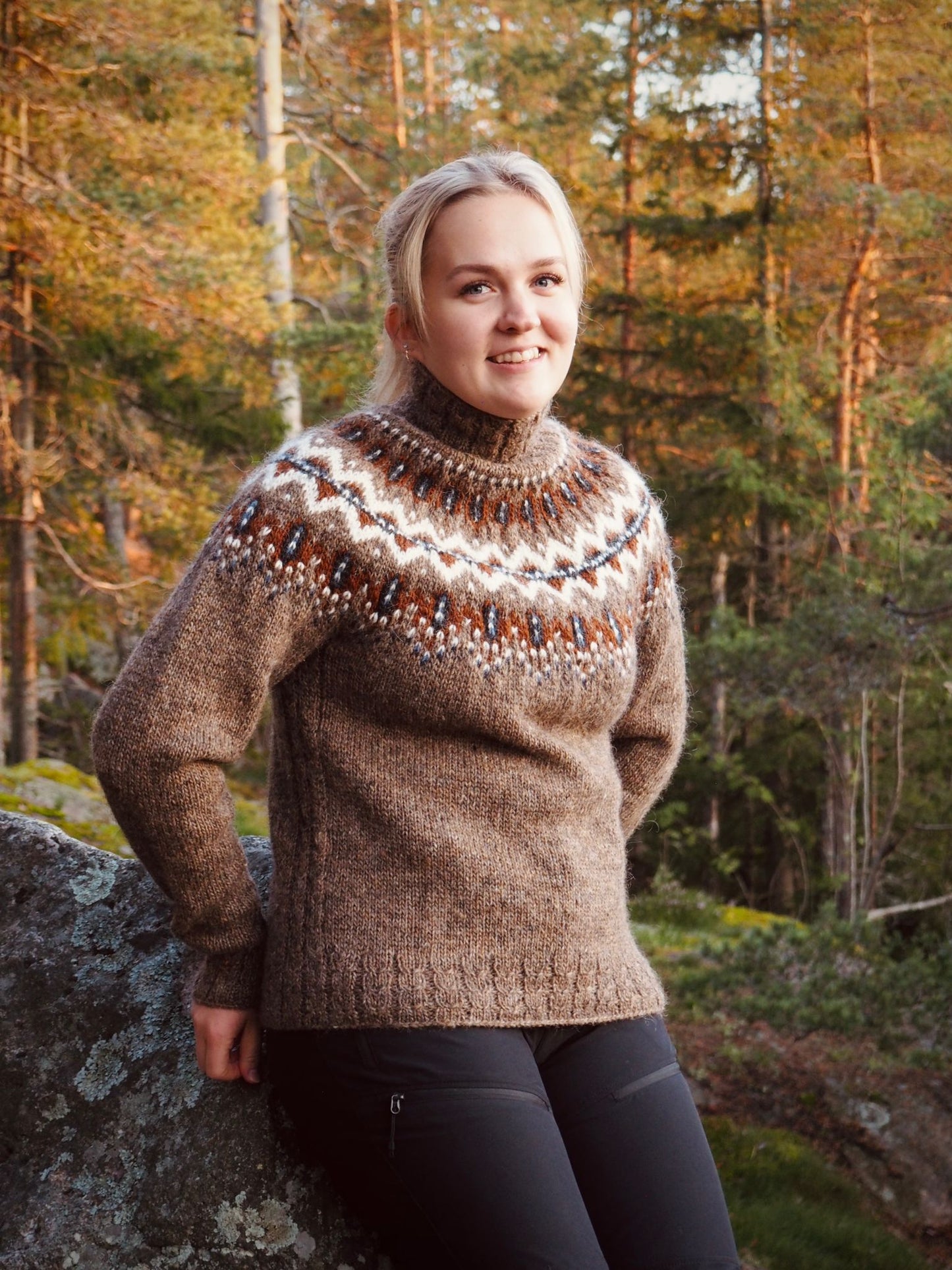 Meiko - Knitted Sweater Pattern