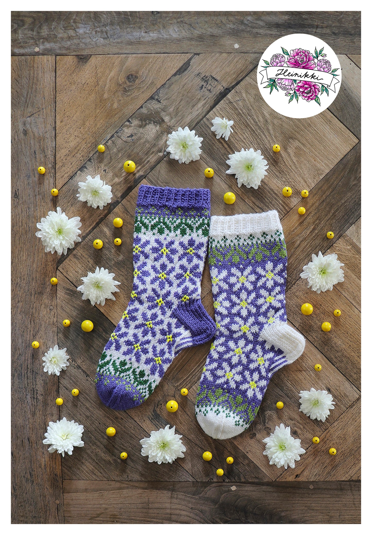 Kukkalehto - Knitted Sock Pattern