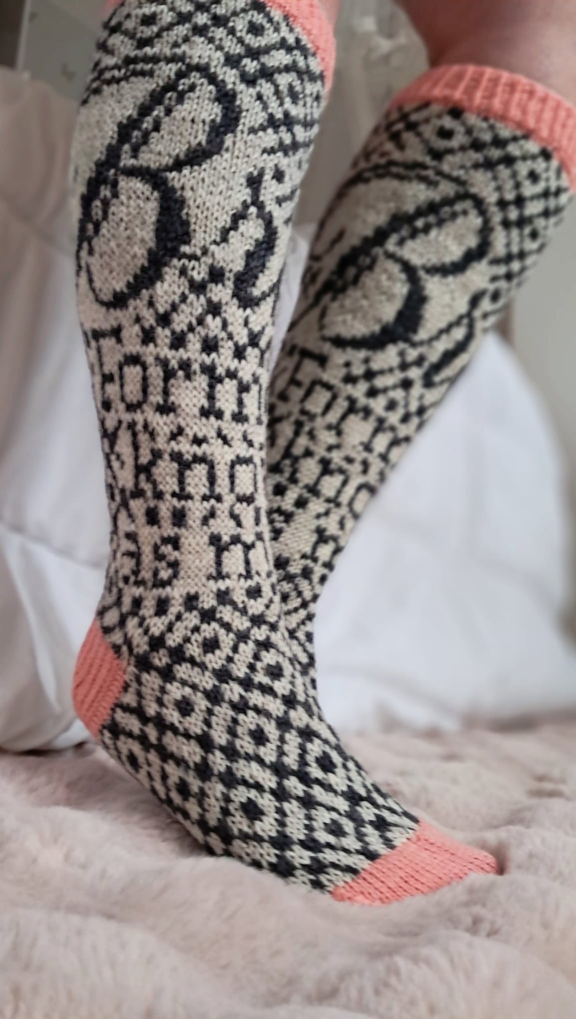 Bruh - Knitted Sock Pattern