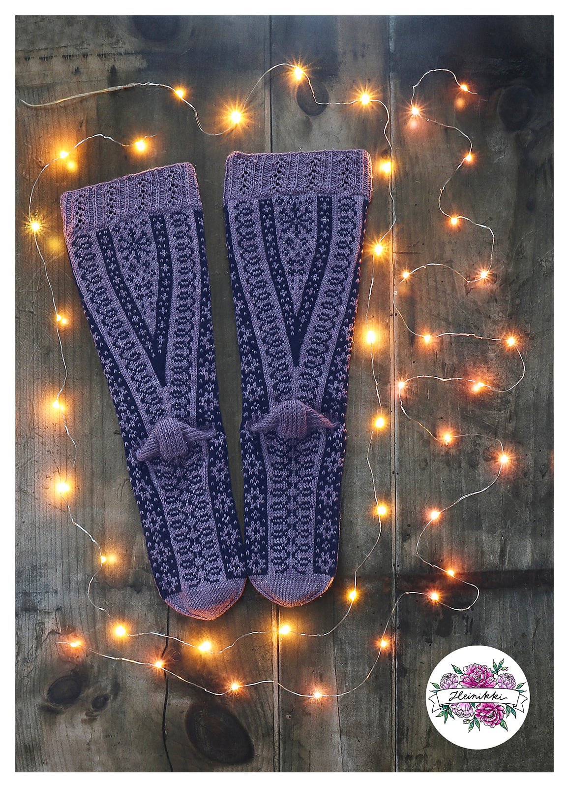 Lanternlight - Knitted Sock Pattern