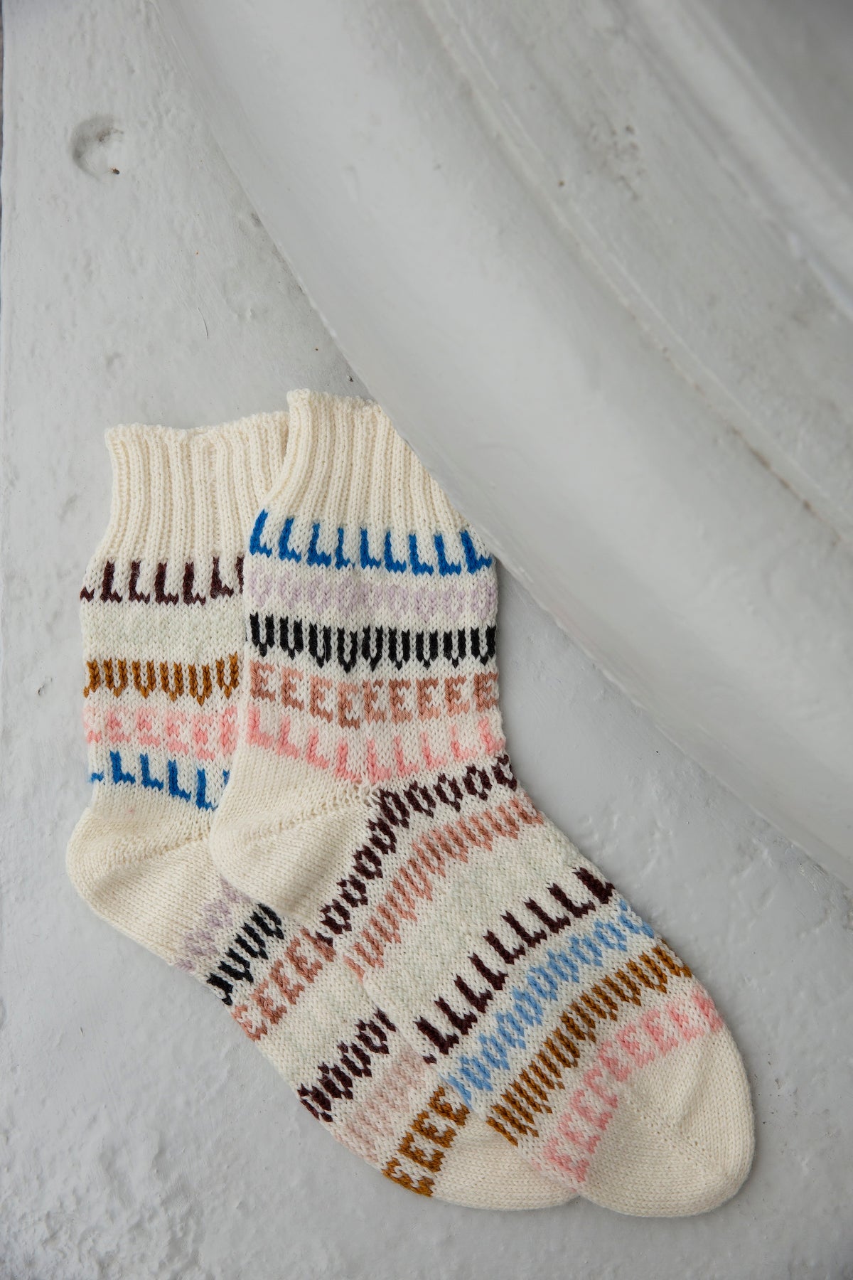 Nordic Chic: Knitting a Modern Wardrobe