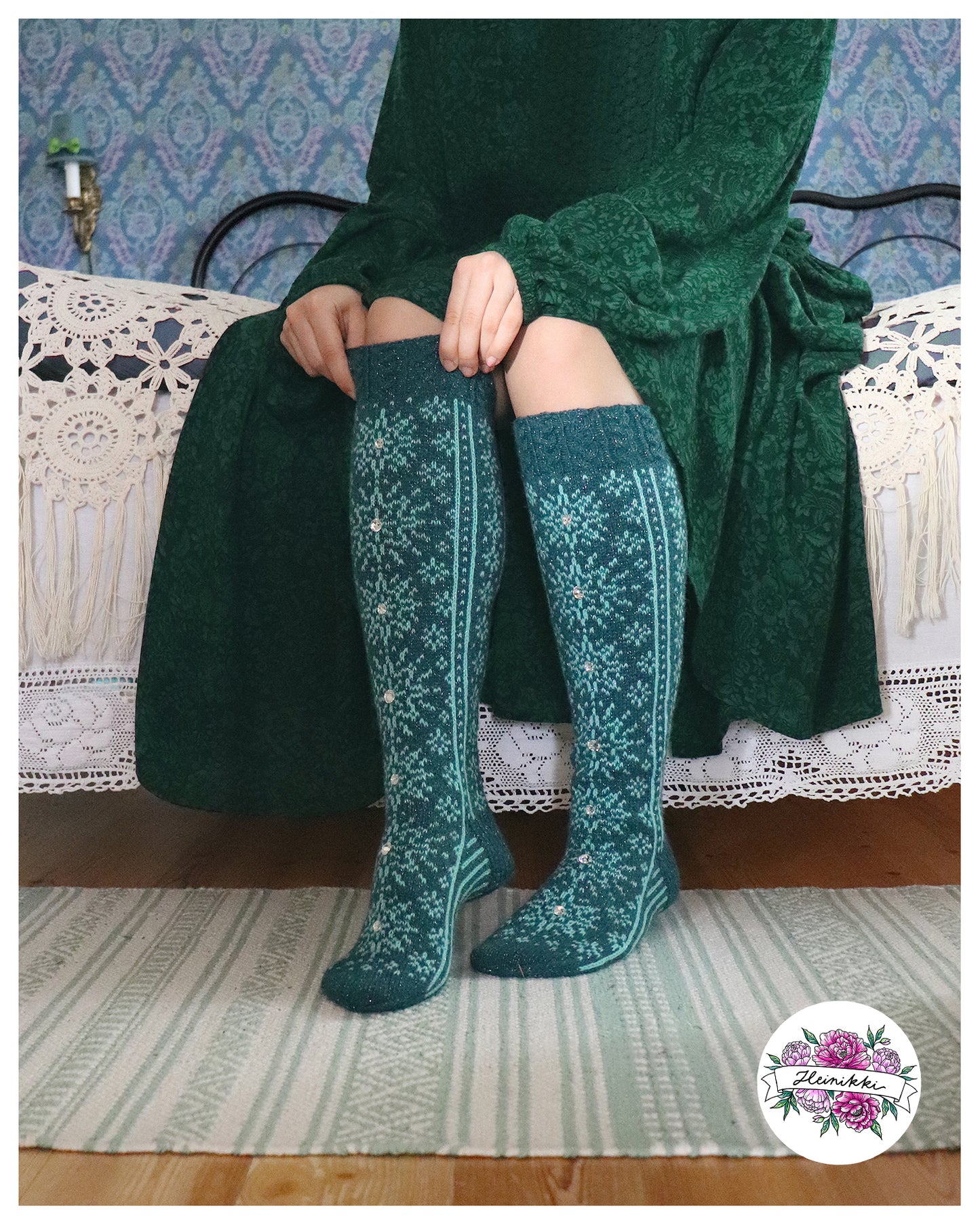 Lumous - Knitted Sock Pattern