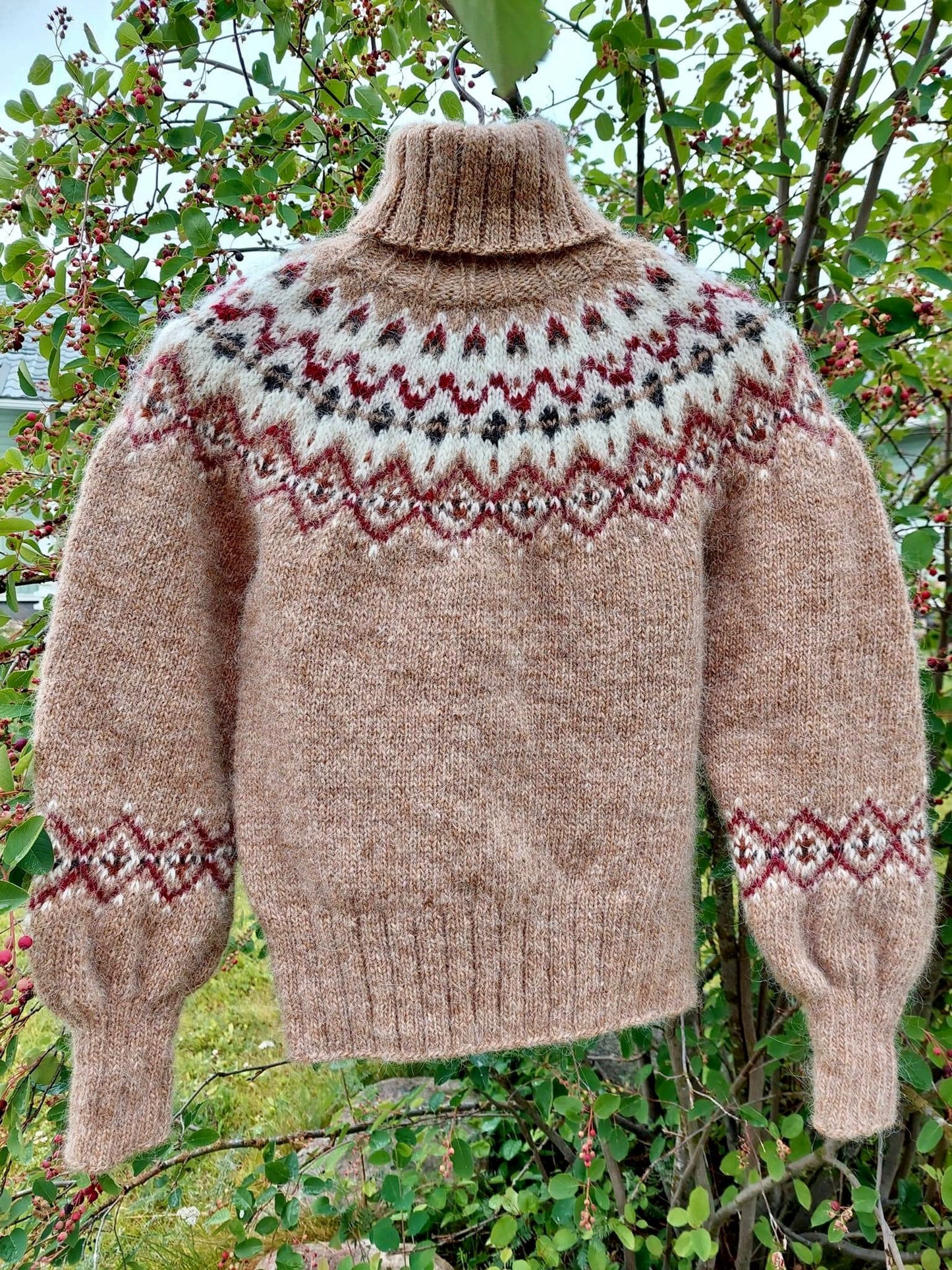 Nuuksio - Knitted Sweater Pattern