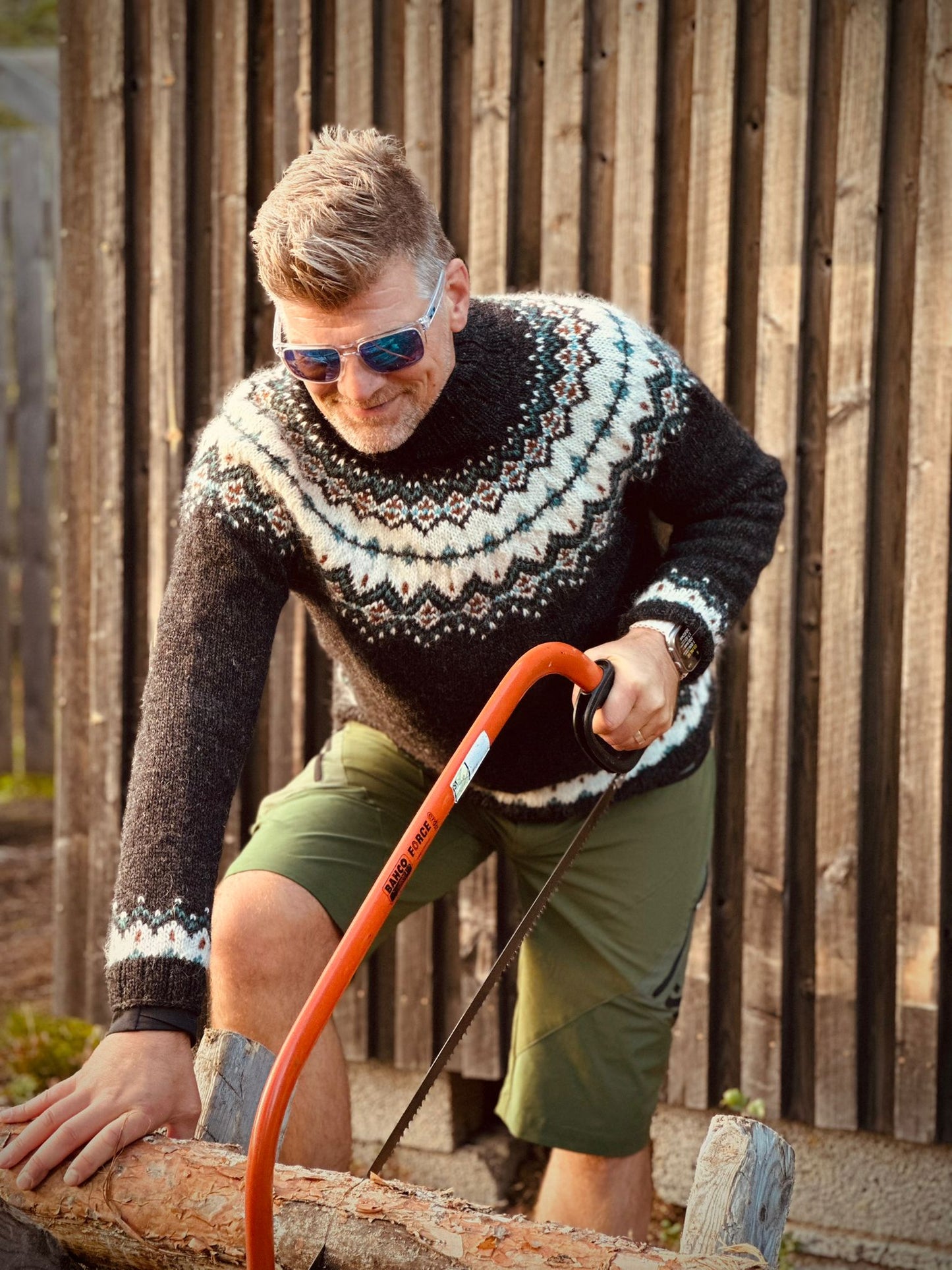 Sipoonkorpi - Knitted Sweater Pattern